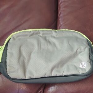 lululemon athletica Gray and Neon Green Belt Bag